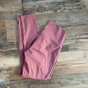 Savvi leggings size medium